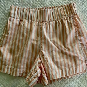 AYR The Staycation Short S